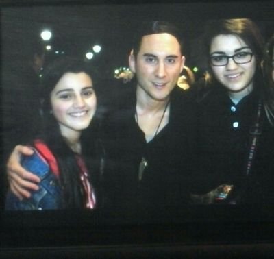 OMDestiny's profile picture. Human being, vegan, photographer, lover of life. Love is equal for everyone. Peace, out.