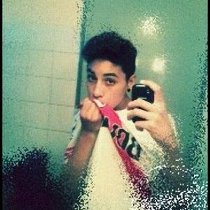 RamiiMirandaa's profile picture. 