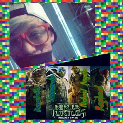 Fan me on YouNow, kik: butterfinger790, instagram:blue_red_green13, snapchat: butterfinger1! My favorite animals are Cats and Monkeys.