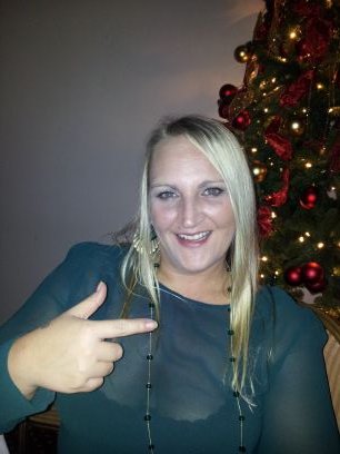 LmLucy77's profile picture. 