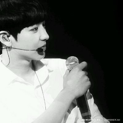 Você pertence a mim... ❆♪ / Appa ♡ / Omma ♡. / Irmãos ♡   《BaekHyunnie Vesgo》♥ Crush RP ☣