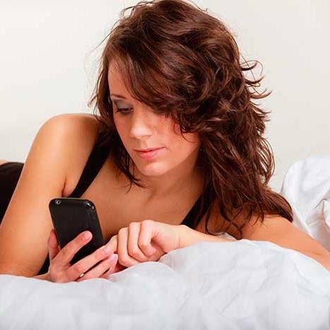 Donne infedeli in cerca di uomini sposati e single. Il nuovo sito di incontri extraconiugali dedicato alle donne sposate. Sei pronto a trovare un'amante?