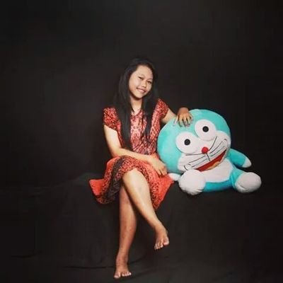 JumriSelviani's profile picture. 