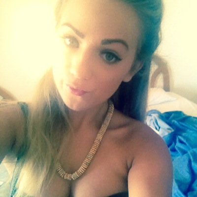 sarahkategowing's profile picture. 