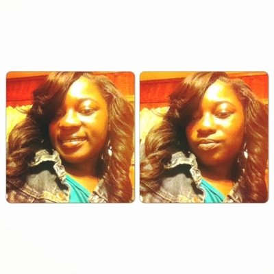 Tilesha Lashae 
Heyy My name is TiIesha Lashae Quinn 
2k15
Future Lawyer/Attorney
Saint Louis ✈️Ms