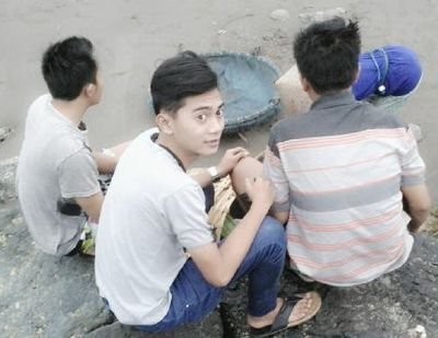 Pin : 7D6E7B91 alamat. : dpn tantene persis rumahku