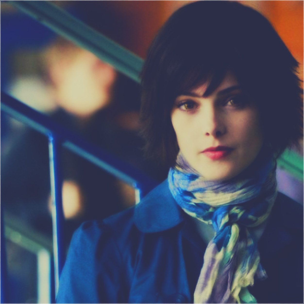 AliceC_JK's profile picture. {19} {Vampire} «How someone so tiny can be so annoying?» «It's a talent» {Everyone's favorite pyschic}