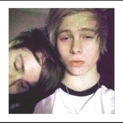 @michaeIisakitty: @7Osmalum you are a piece of shit go back to your emo times