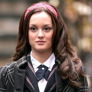 prepped4success's profile picture. a flamingo in a flock of pigeons