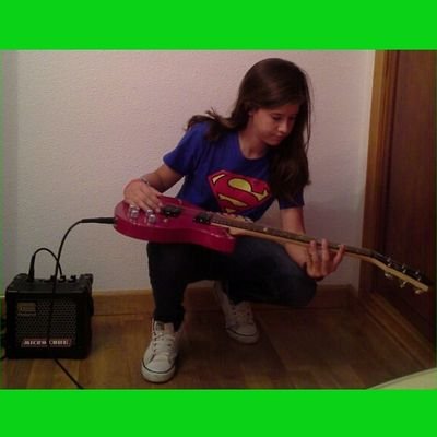 Veintiochodejuniodeldosmilcatorce.→Sonrie, eso les jode←//♥Green Day♥ //Maristas Inmaculada//Tenis♡//¡Æ!//#16,#12:)//.