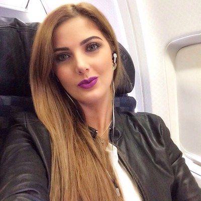 Soy el 1er Club de fans de mi hermosa actriz y modelo @Barbieabreu en Margarita Seguido por Myriam Abreu 03/06/2012 - 2:22 am 
Instagram : @FcMyriamAbreuMgta.