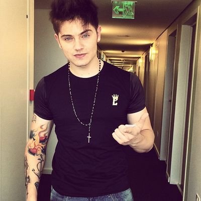 Eu amo o meu ido Chris Leão 3