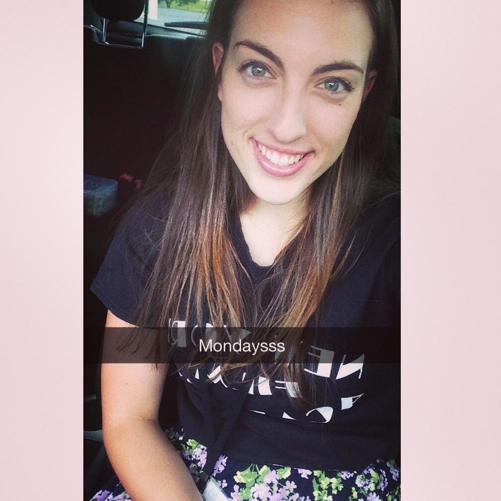 Actor. Adventurer. Optimist. Lover of food.
Instagram: suzannacrismani