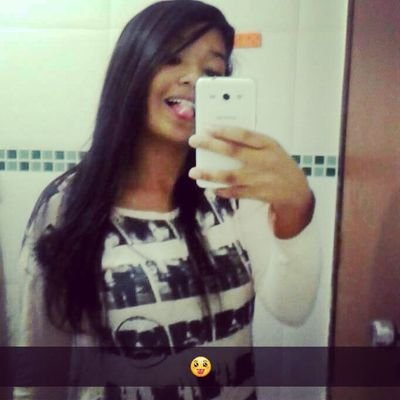 snap:danni_sp insta:daniiesoares
