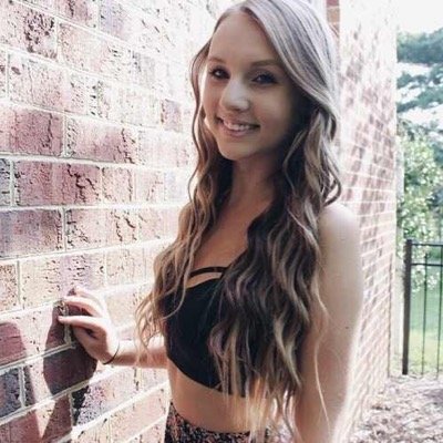 MaddieSuiz's profile picture. maddie || 17 || washington || swag