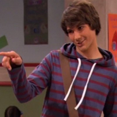 Hey im Shane. Im from the Web Show iCarly! Now im in a band called Big Time Rush! I changed my name to James. iCarlyRP