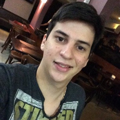 20 anos, Paraibano com muito orgulho, Filho do Deputado Janduhy Carneiro.. Louco por Futebol. ✌️