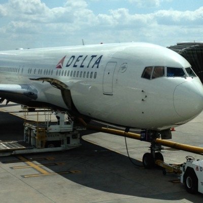 I love planes pax and freighters. I especially like all the freighters that have PURPLE TAILS and FedEx on them.