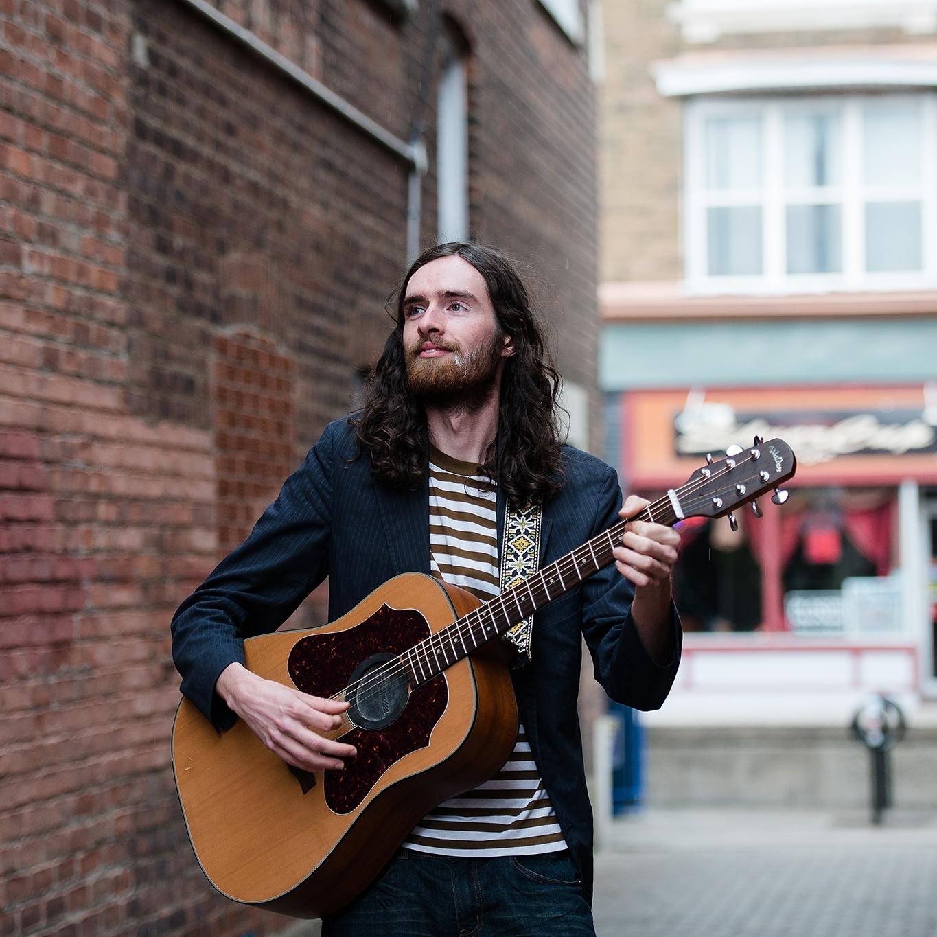 Horseshoefalls_'s profile picture. Nathanial Goold and Horseshoe Falls is the new project from this Niagara based singer-songwriter.