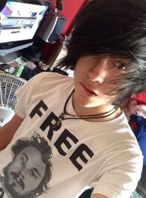 ♥kaiden/gay/single♥♡emery/single/gay♡♥jake/single/gay♥