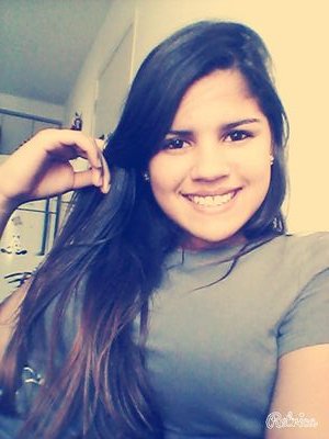 Não ligo que me olhem da cabeça aos pés..porque nunca farão minha cabeça e nunca chegarão aos meus pés!!