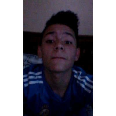 Amante del fútbol, mi familia y sobre todo Dios.