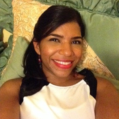 Simpática, empática, sencilla // Complicada, impulsiva, sutil // #EsLoQueSoy !!