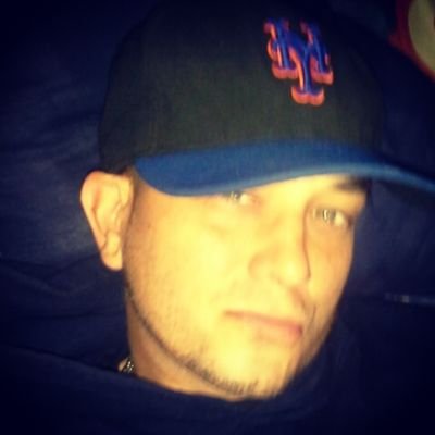 Delanootch187's profile picture. live laugh love