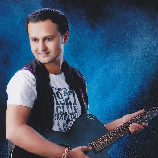 Loves to play cricket and football, IT geek,#foodie, loves to travel and experience different places and cultures