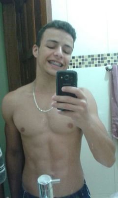 Uma Pessoa Alegre, Humilde e Ousado.