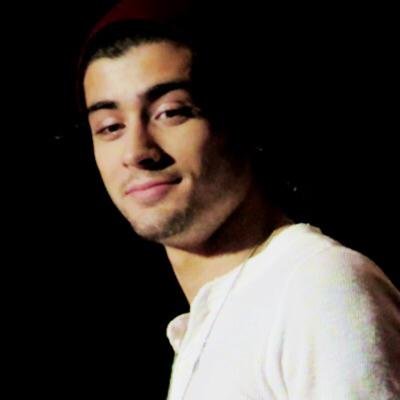 follow @narrystratford and ask for a follow back