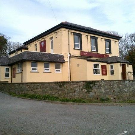 The pub enjoys a car park for approximately 25 vehicles. In addition, the public house benefits from a patio beer garden with a children play area