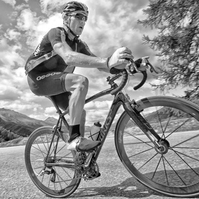 joergLudewig's profile picture. http://t.co/t1635IkcEw
http://t.co/rb9d1vgswe