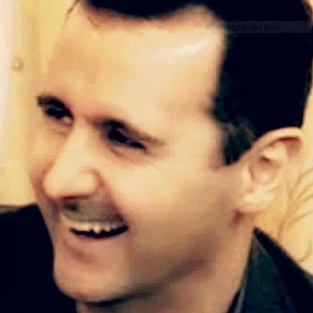 الرئيس بشار الأسد قائدي ..
الجيش العربي السوري وحده يمثلني 
الله سورية وبشار الأسد وبس ...