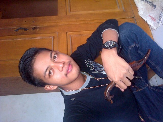 Ingin menCintai 1 wanita saja....