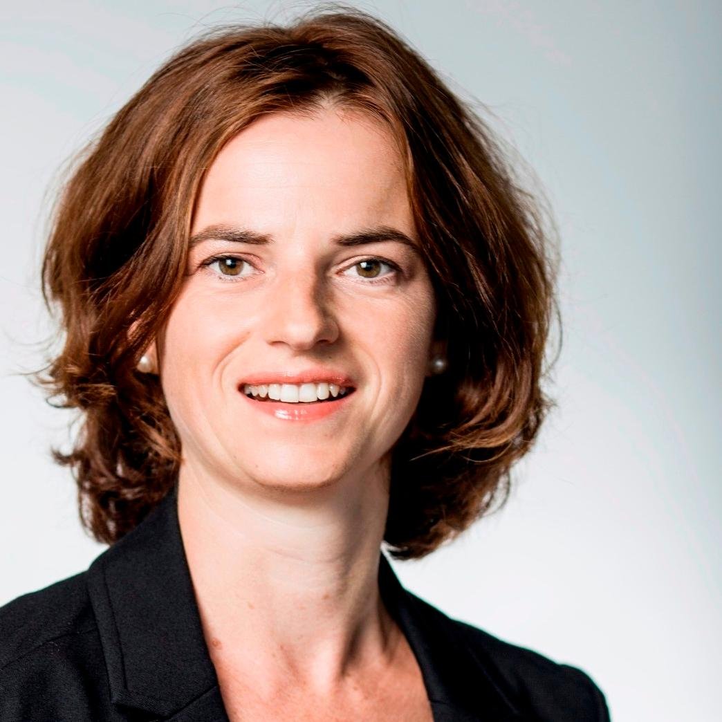 Motorola Solutions communicator I @MotSolsDE I Passionate about sharing how we transform #PublicSafety I views are my own I Rheingau and Riesling enthusiast