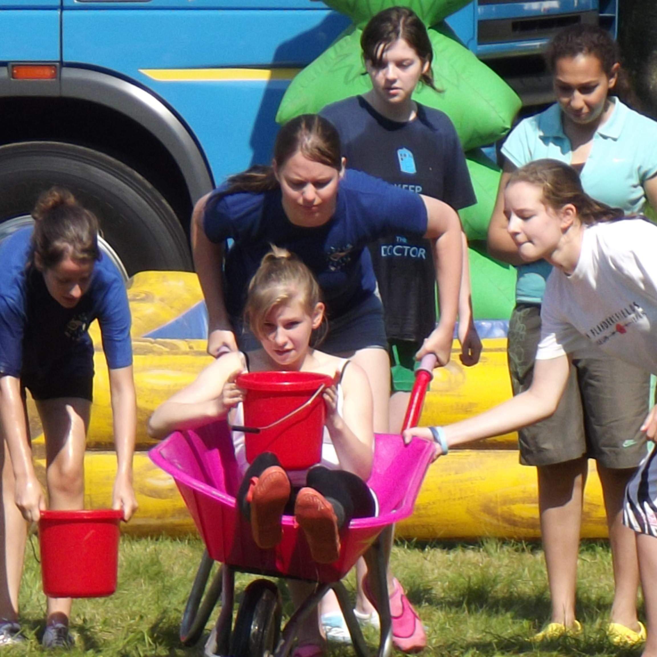 Flame 2016 is Girlguiding Hampshire West's sixth International camp for Guides.  It is being held at Foxlease in the New Forest area of Hampshire.