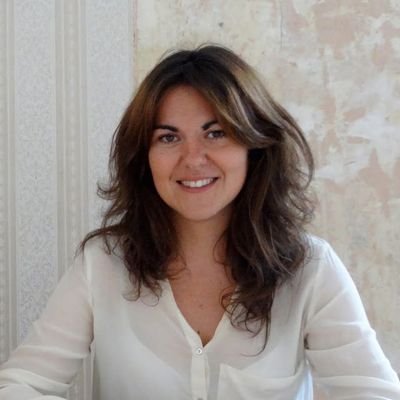 Co-Fundadora de yök Casa + Cultura Enamorada de Barcelona y apasionada de Galicia.