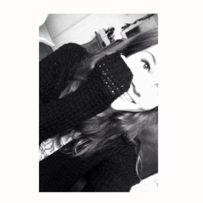 Don't let anyone tell you you can't do something. Just work hard and show them you can do it ✩