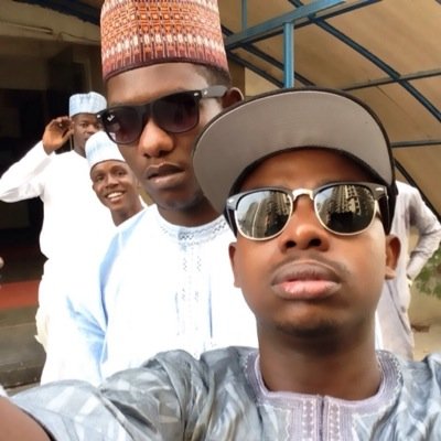umardawudjidda's profile picture. Be helpful wen u c a person without a smile giv them urs... Team jidda brothers
