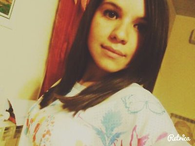 Ciao, sono Carmen ho 14 anni abito a Villa Literno sono una persona socievole e simpatica a volte.