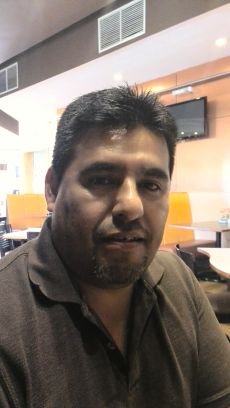 RobertoHiguer11's profile picture. 