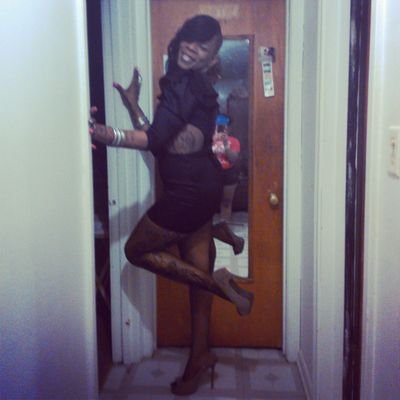 TarneP's profile picture. living my life to the fullist