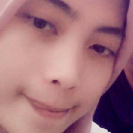 Communication'11|Journalist|traveler| Jawa-Arab-Cina |semangat skripsi ({}) T love art, social and nature