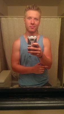 skmibe's profile picture. Shantyl is the girlfriend