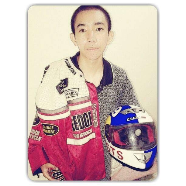 NKampiw5904's profile picture. 