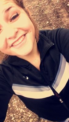 The name is Shianne.
Love to sing and play guitar.
Softball is my game.
Love riding horses,shooting bows.
FFA is bae