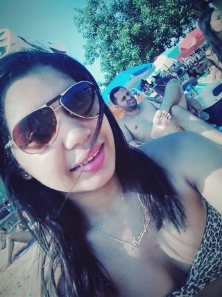 Viver e não ter a vergonha de ser feliz..✌