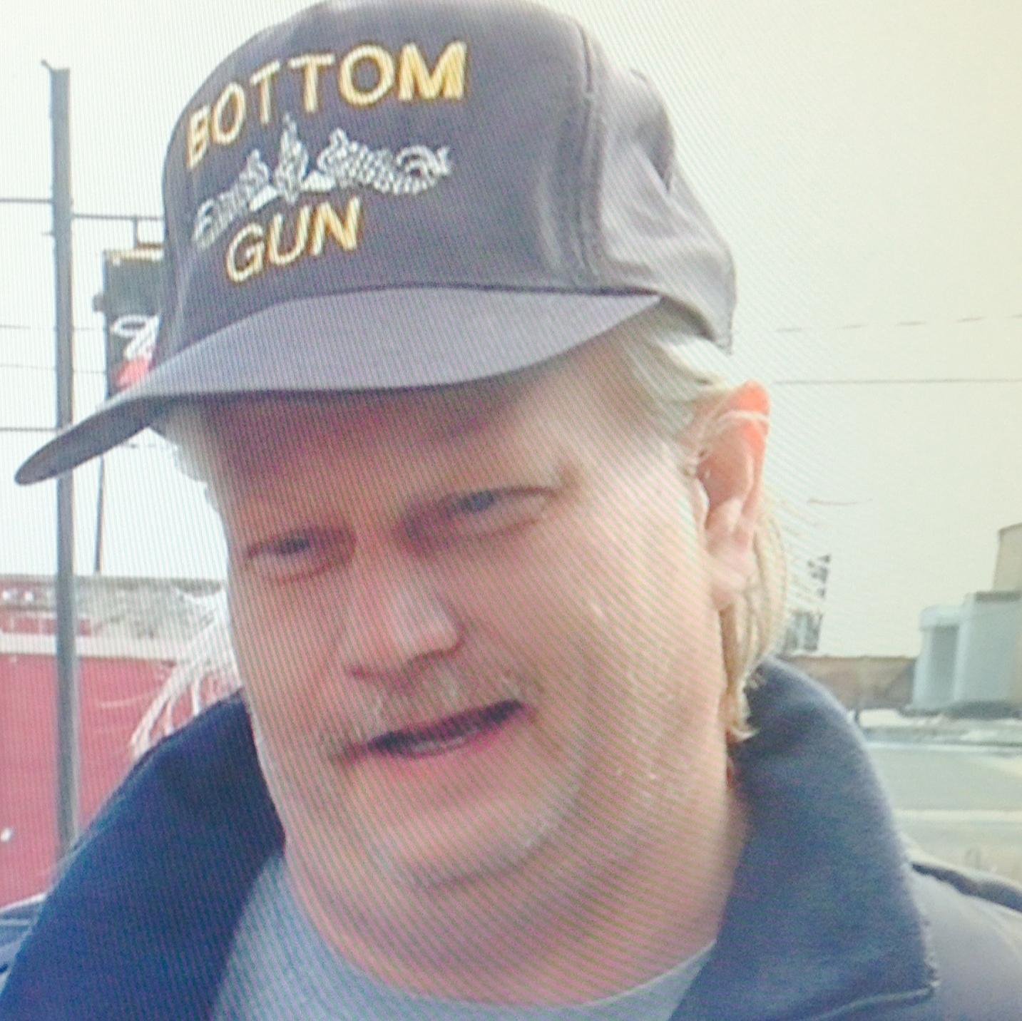 OldManInside's profile picture. I stare to long at you cause you like it.