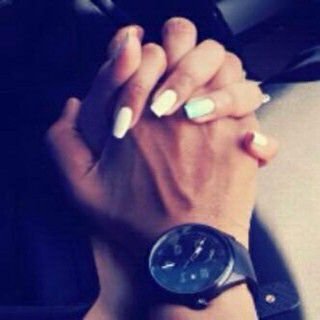 ‏‏　  ي وحيد قلبي وش كثر ﺎحٌبك ♡̵ .
